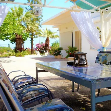Christianna House -villa *